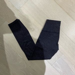 black pattern lululemon wunder train leggings